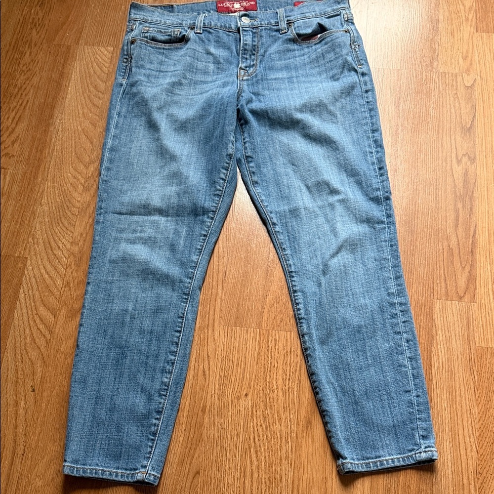Lucky Brand Sofia capri Light Blue Jeans